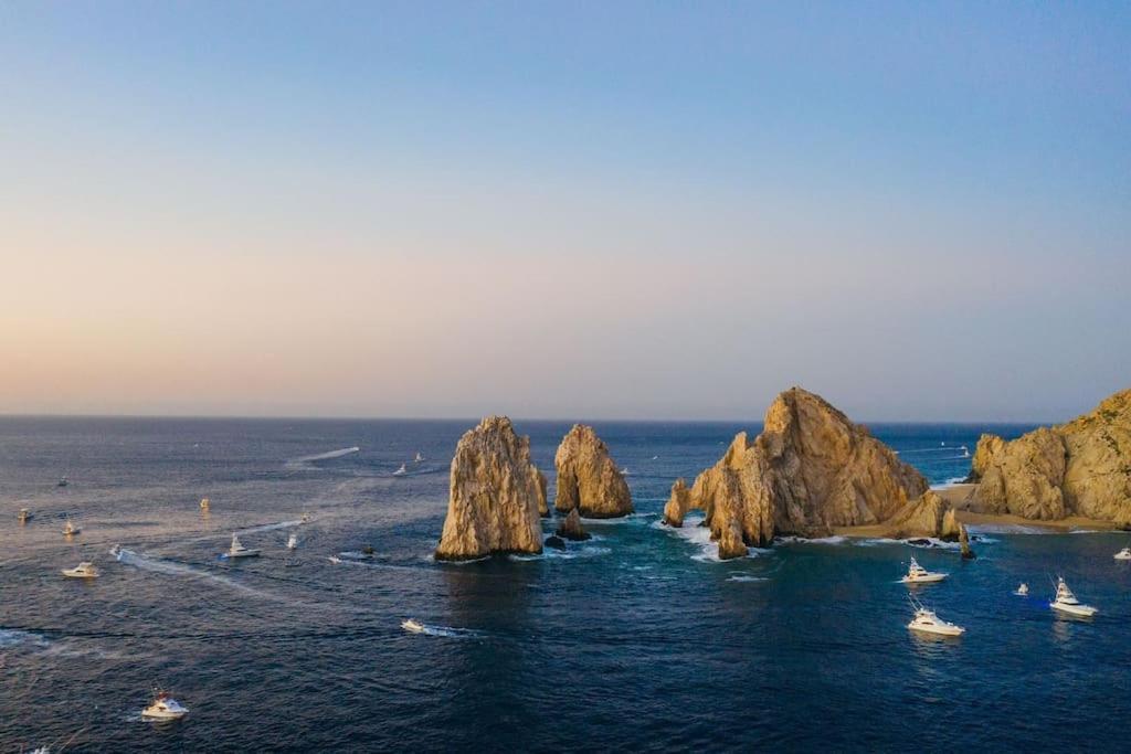 Vacay Condo Walk To The Beach Restaurants & Clubs Cabo San Lucas Esterno foto